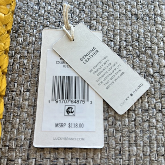 New Lucky Brand leather crossbody. Yellow with flowers. - Picture 4 of 5